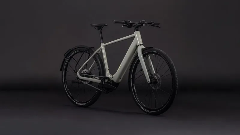 Cube Editor Hybrid SLX 400x FE Classic E-City Bike in Reed Beige/Chrome-1