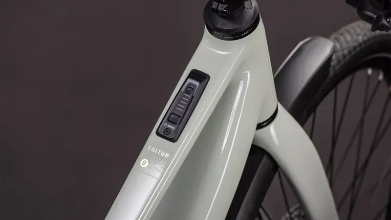 Cube Editor Hybrid SLX 400x FE eHybrid Bike in Reed Beige/Chrome-2