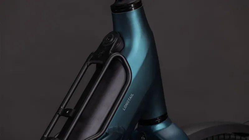 CUBE LONGTAIL HYBRID 800 ROYALGREEN/BLACK-2