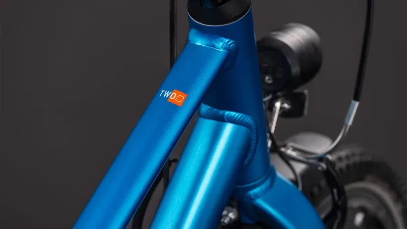 CUBE NUMOVE 200 FE TOPASBLUE/NEBULA-2