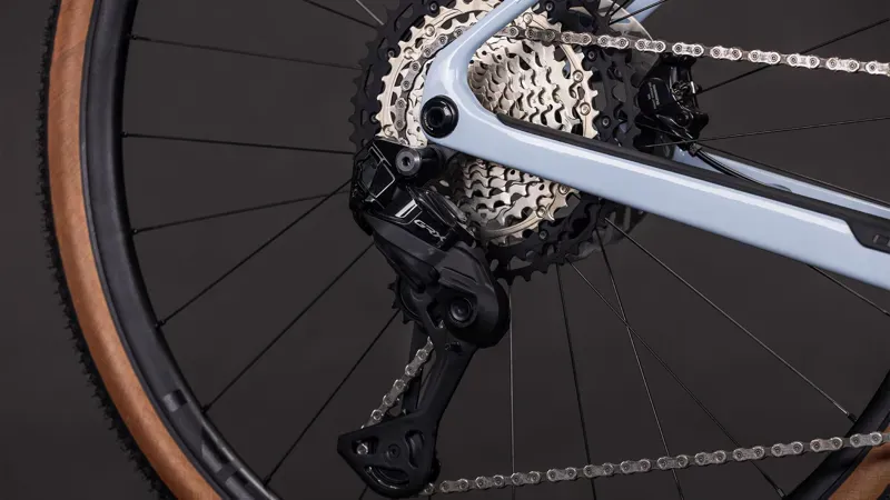 Cube Nuroad Hybrid C:62 SLX 400x E-Gravel Bike in Ice Blue/Prism-5