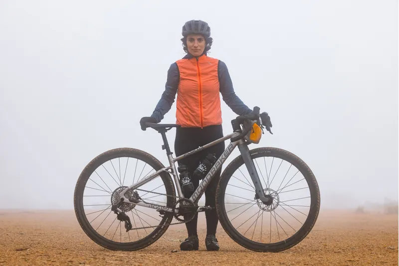 Mondraker Arid R - Golden Silver-3