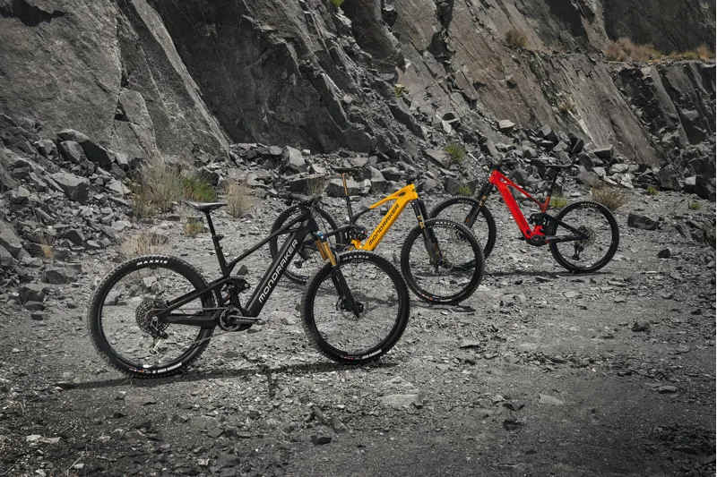 Mondraker Crafty Carbon RR S 2026 Dense Yellow-3