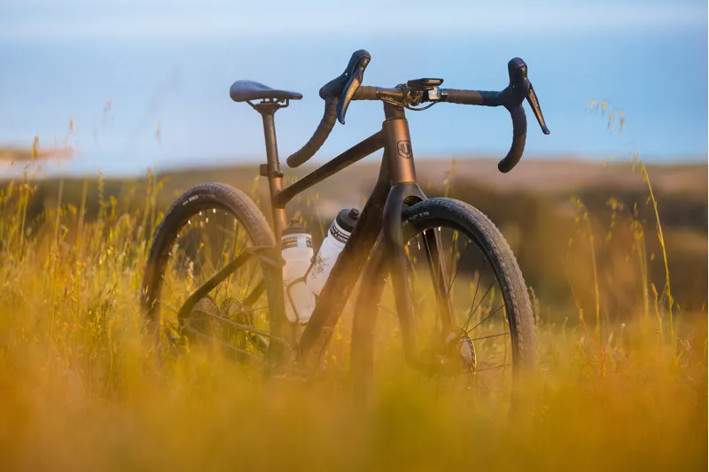 Mondraker Arid S - Bronze/Black-3