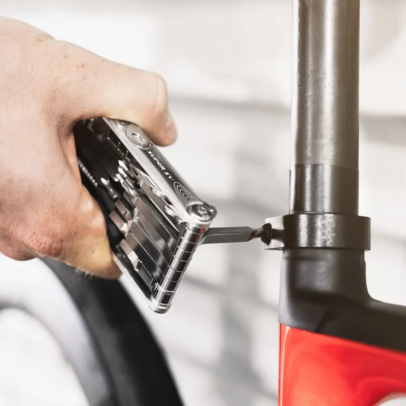 Lezyne Super SV23 Multi-tool in Silver-5